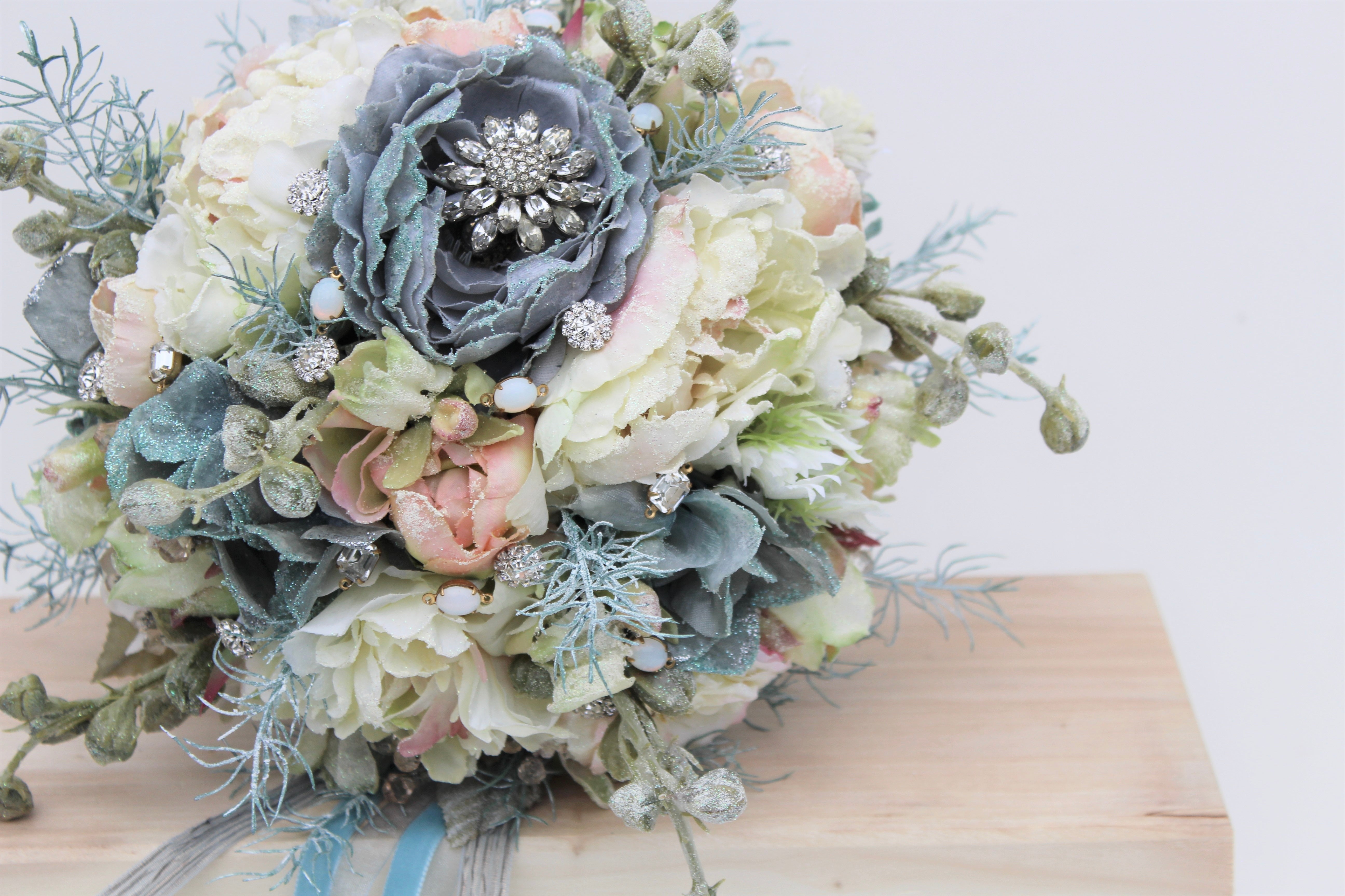 Heirloom Wedding Bouquet Couture de Fleur