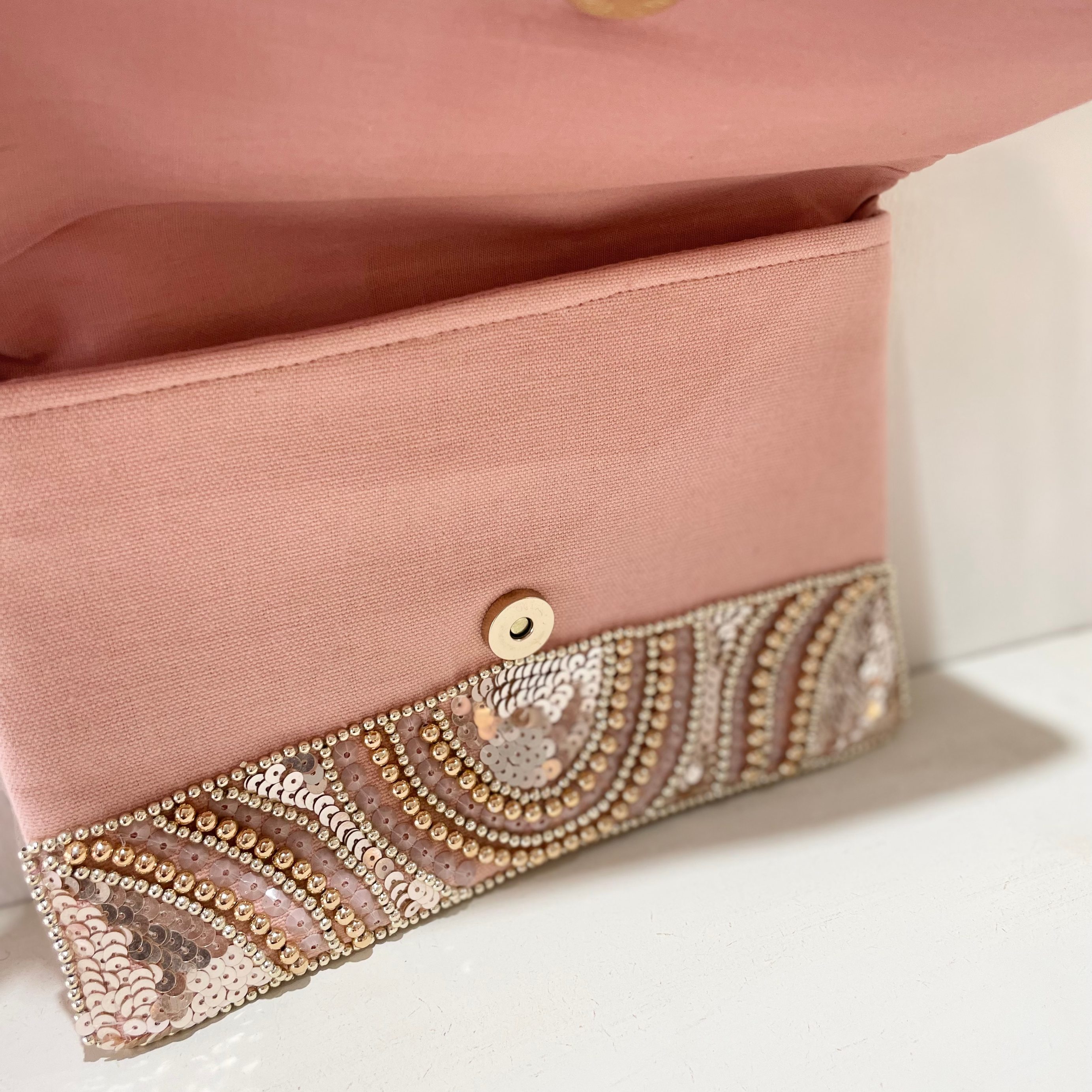 Occasional Clutch Bag image 4