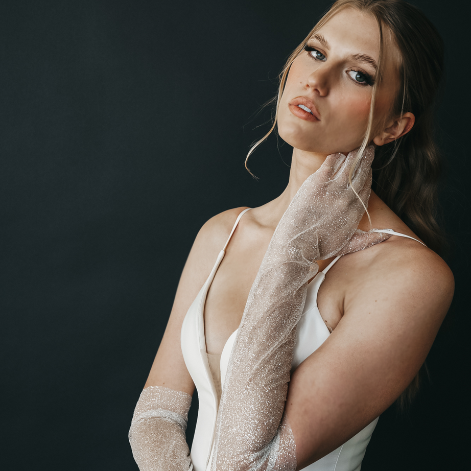 Reina Bridal Gloves