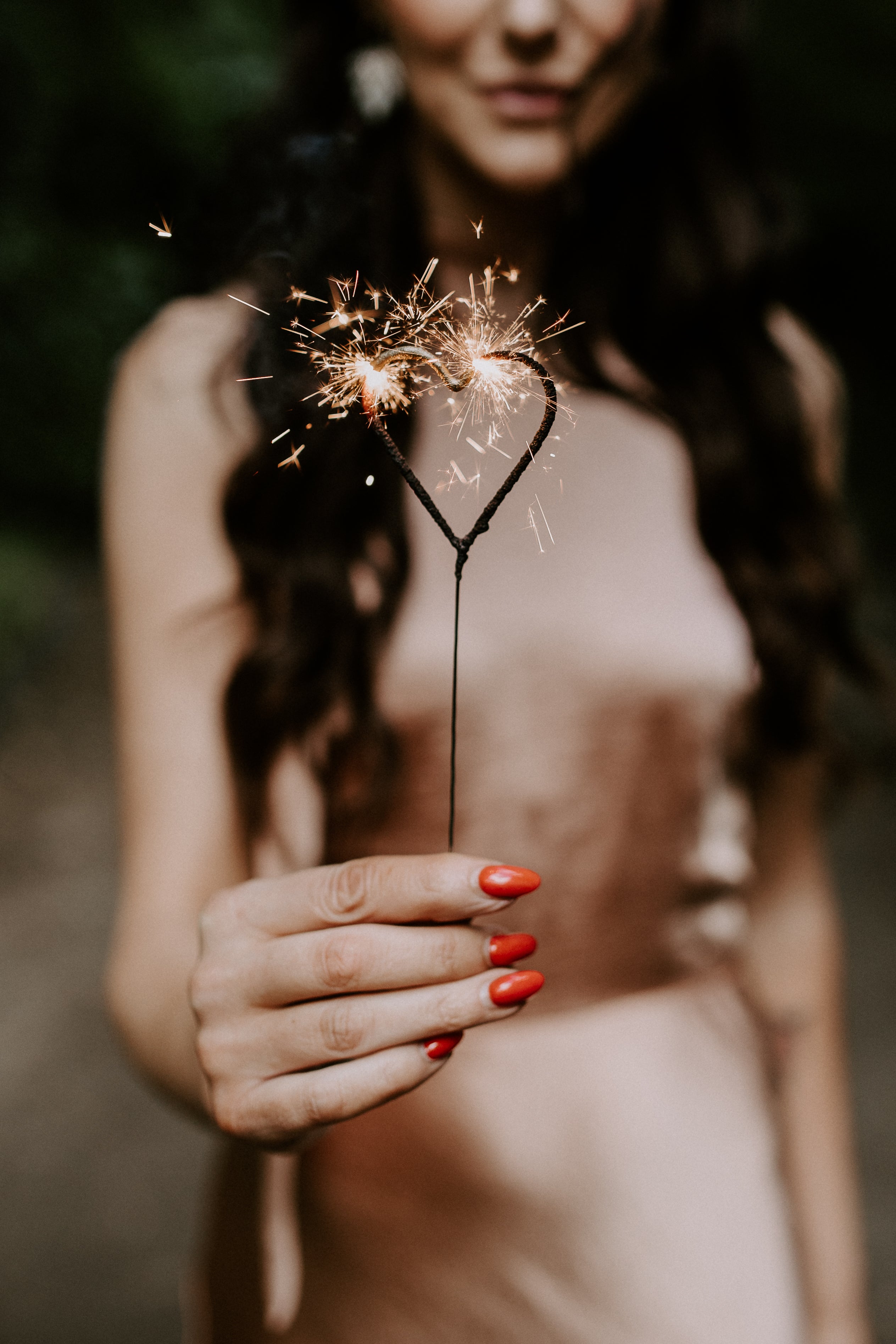 Gold Heart Sparkler image 1