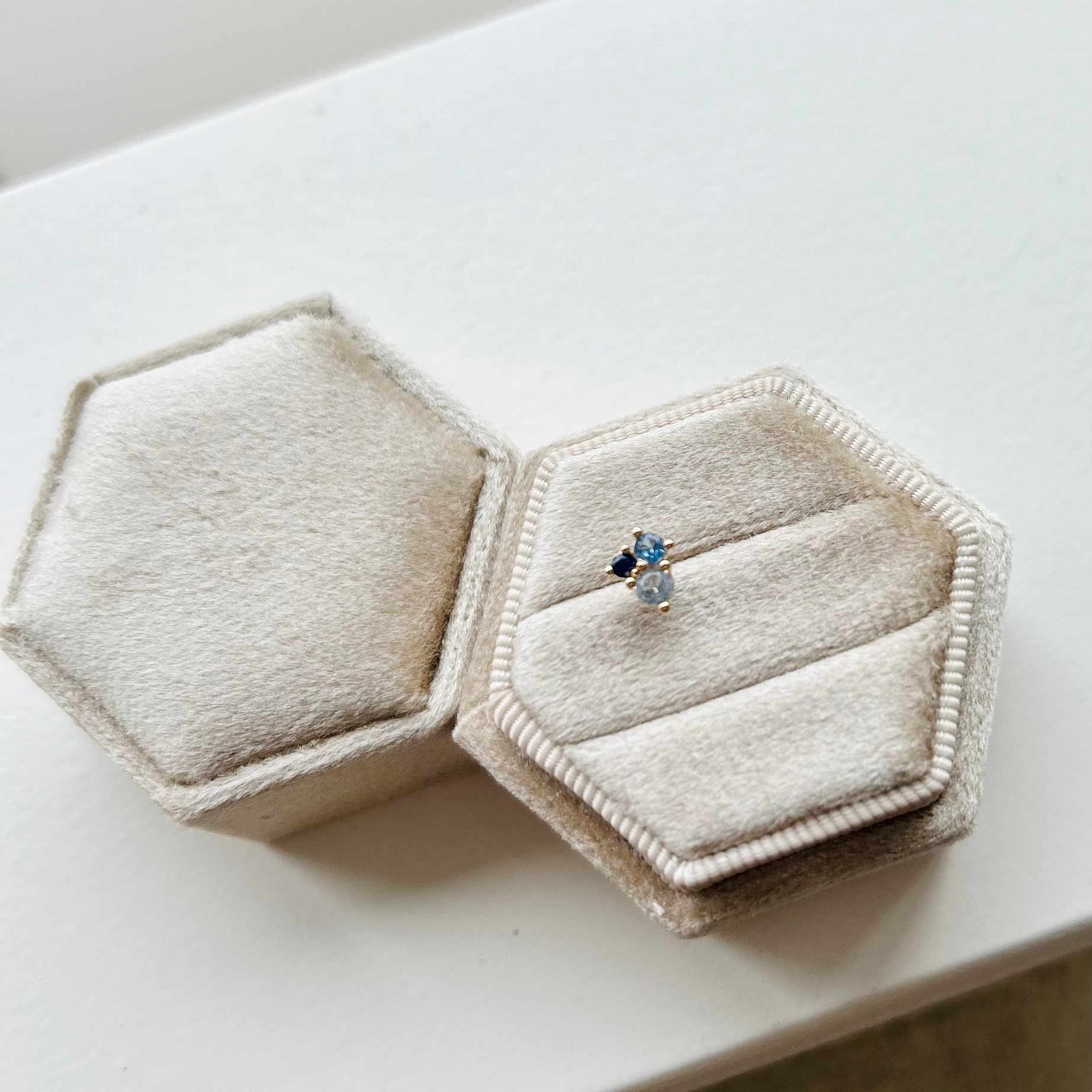 Something Blue Single Stud image 2