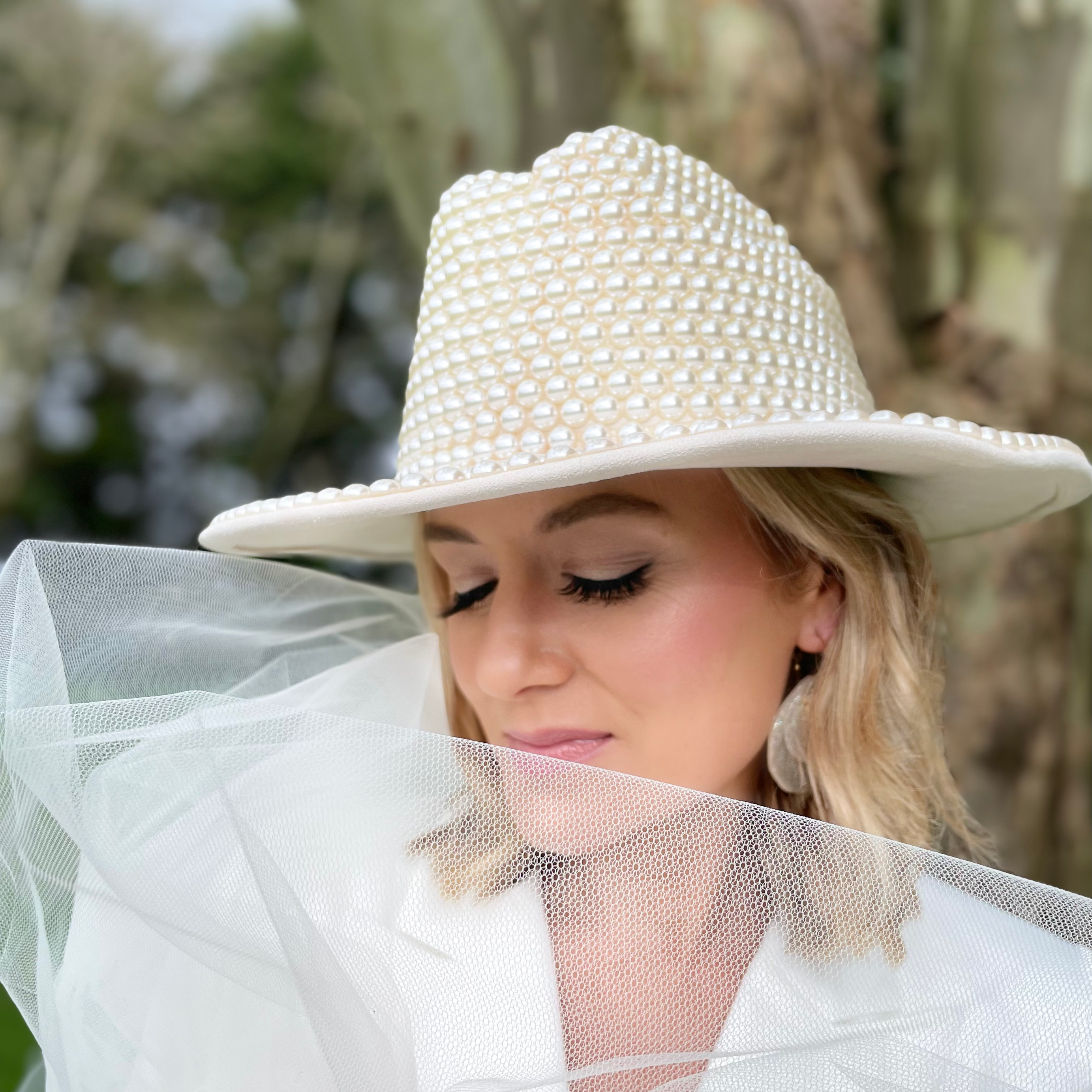 Pearl Fedora image 0