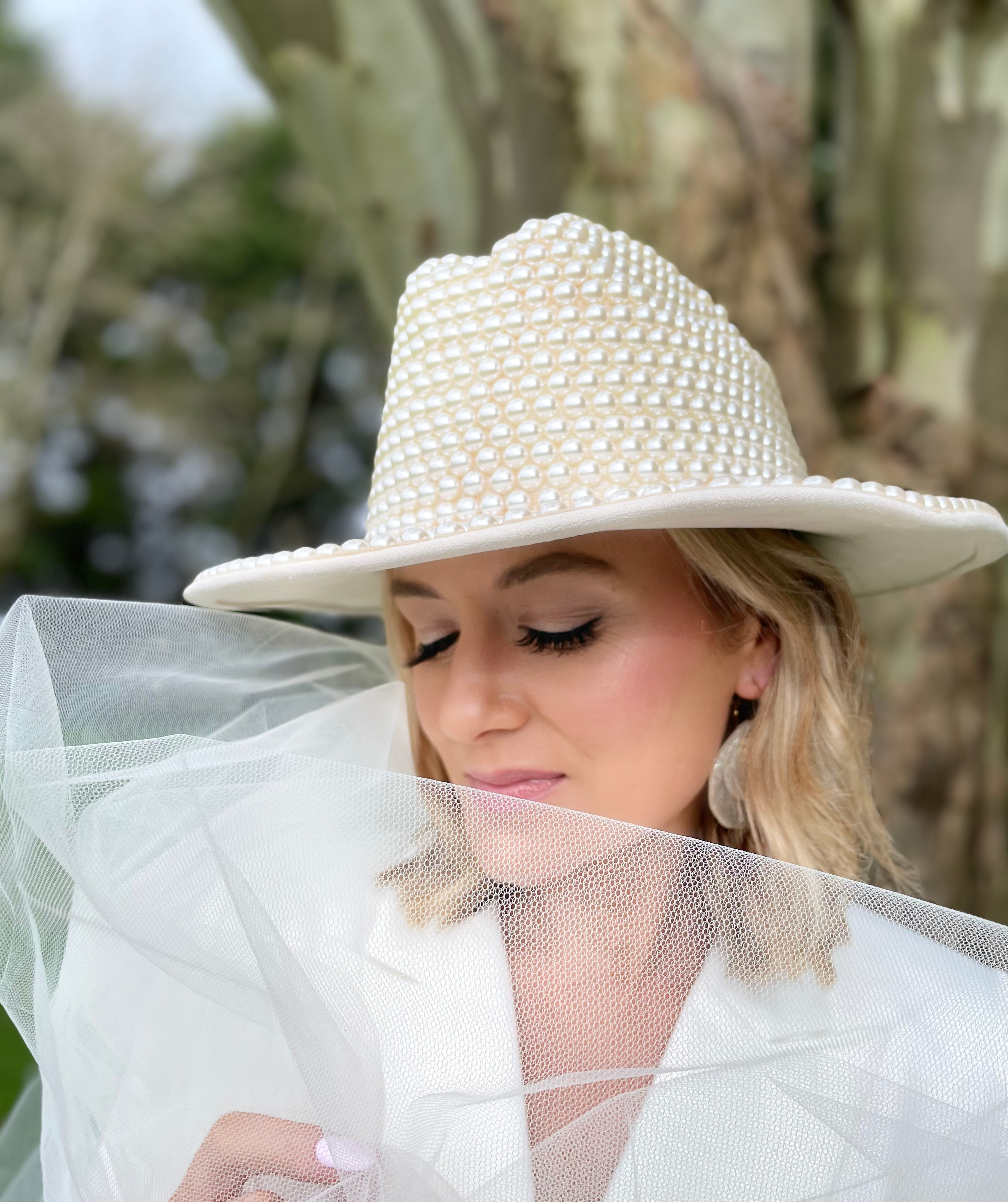 Pearl Fedora image 0