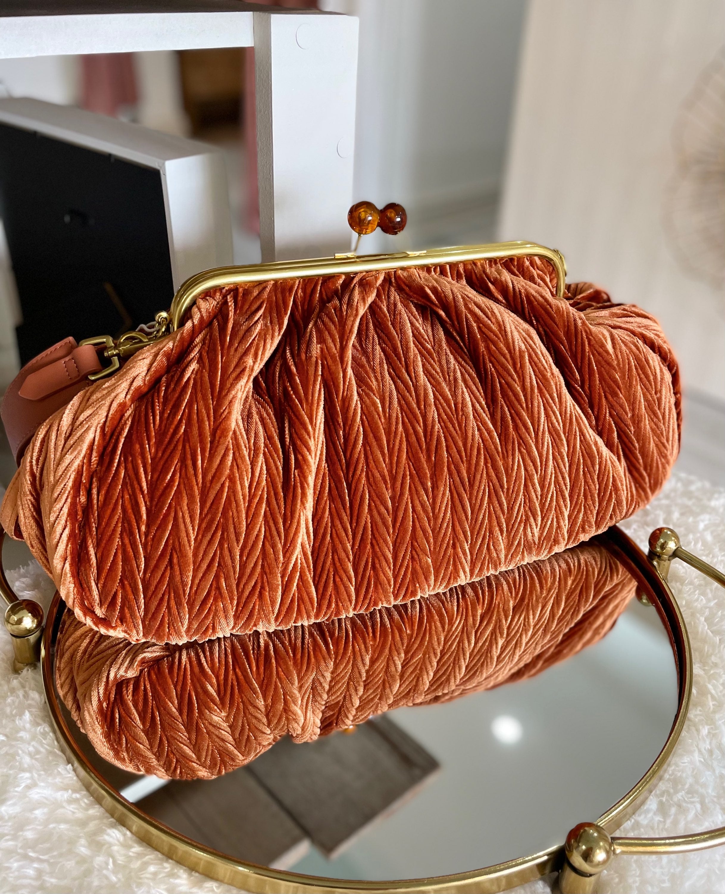 Ayda Clutch image 0