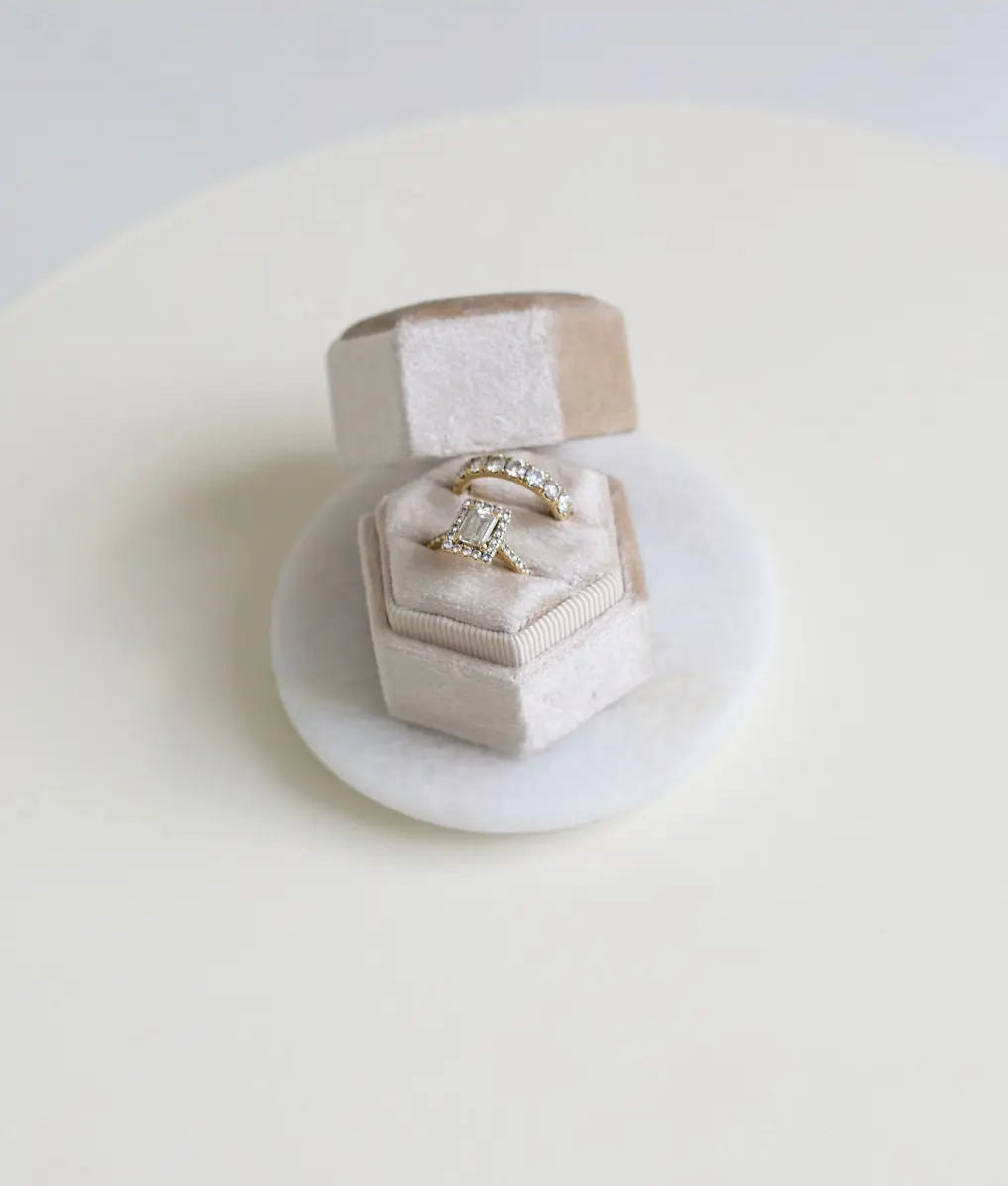 Velvet Ring Box image 0